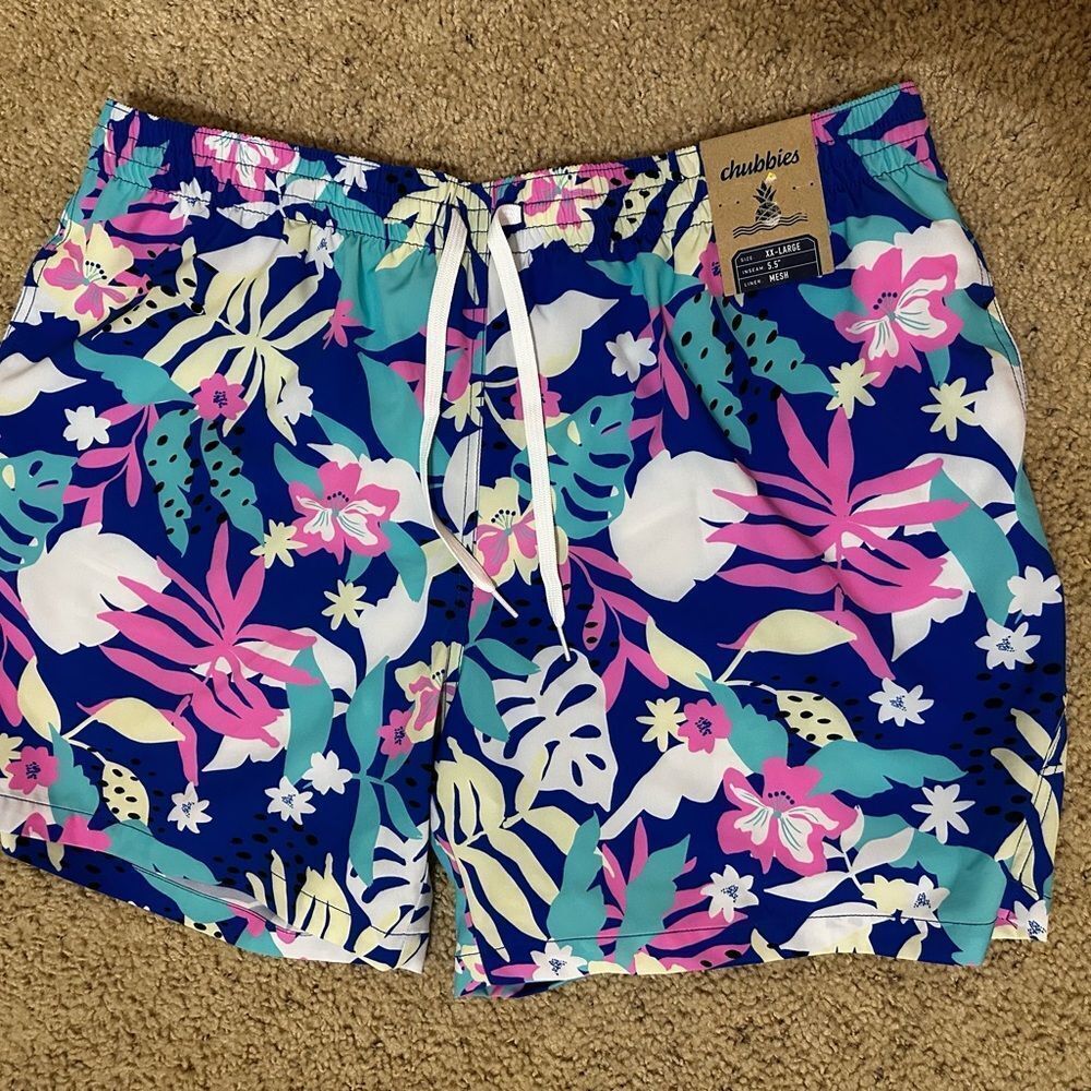 NWT New Chubbies The Floral Surprises 5.5” Classic Swim Trunk Mens Size XXL